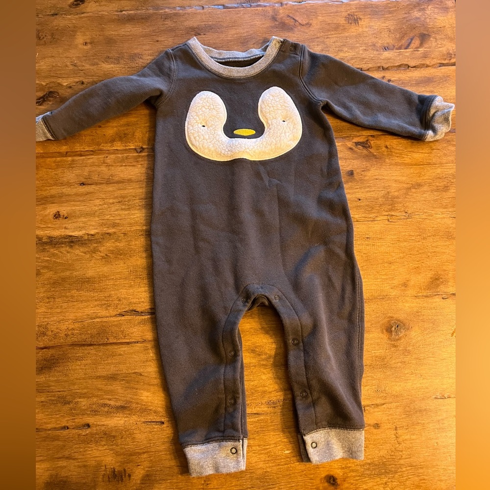 GAP Penguin Sweatshirt Gray One Piece Coverall 12-18m